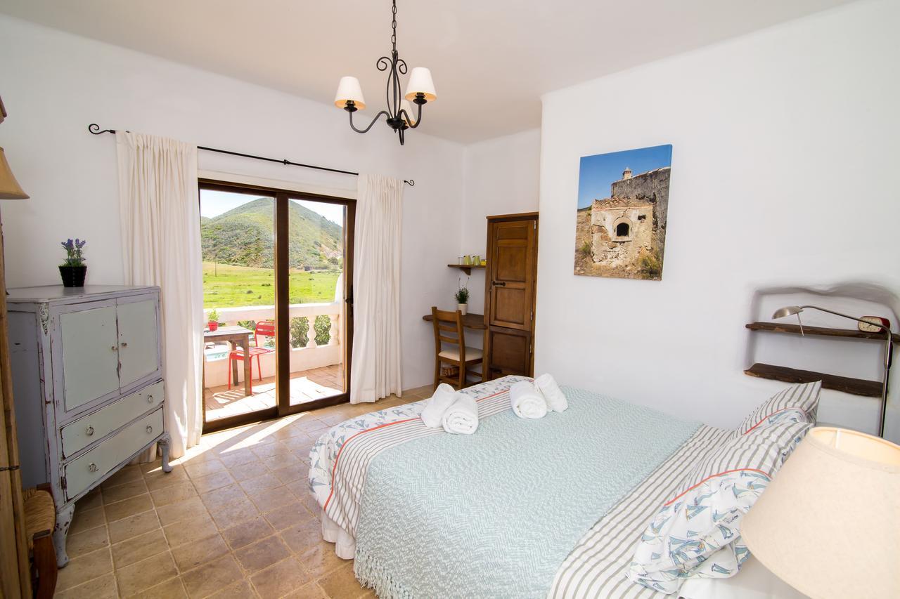 Casa Fajara Hotel Carrapateira Luaran gambar